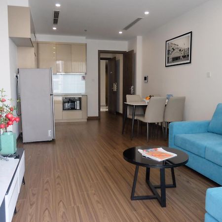 Aspaces Serviced Apartments - Vinhomes West Point ハノイ市 エクステリア 写真