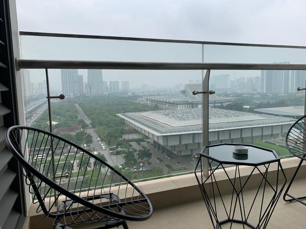Aspaces Serviced Apartments - Vinhomes West Point ハノイ市 エクステリア 写真
