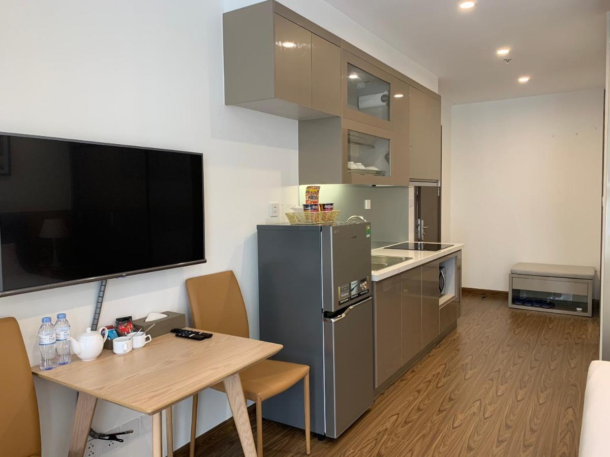 Aspaces Serviced Apartments - Vinhomes West Point ハノイ市 エクステリア 写真