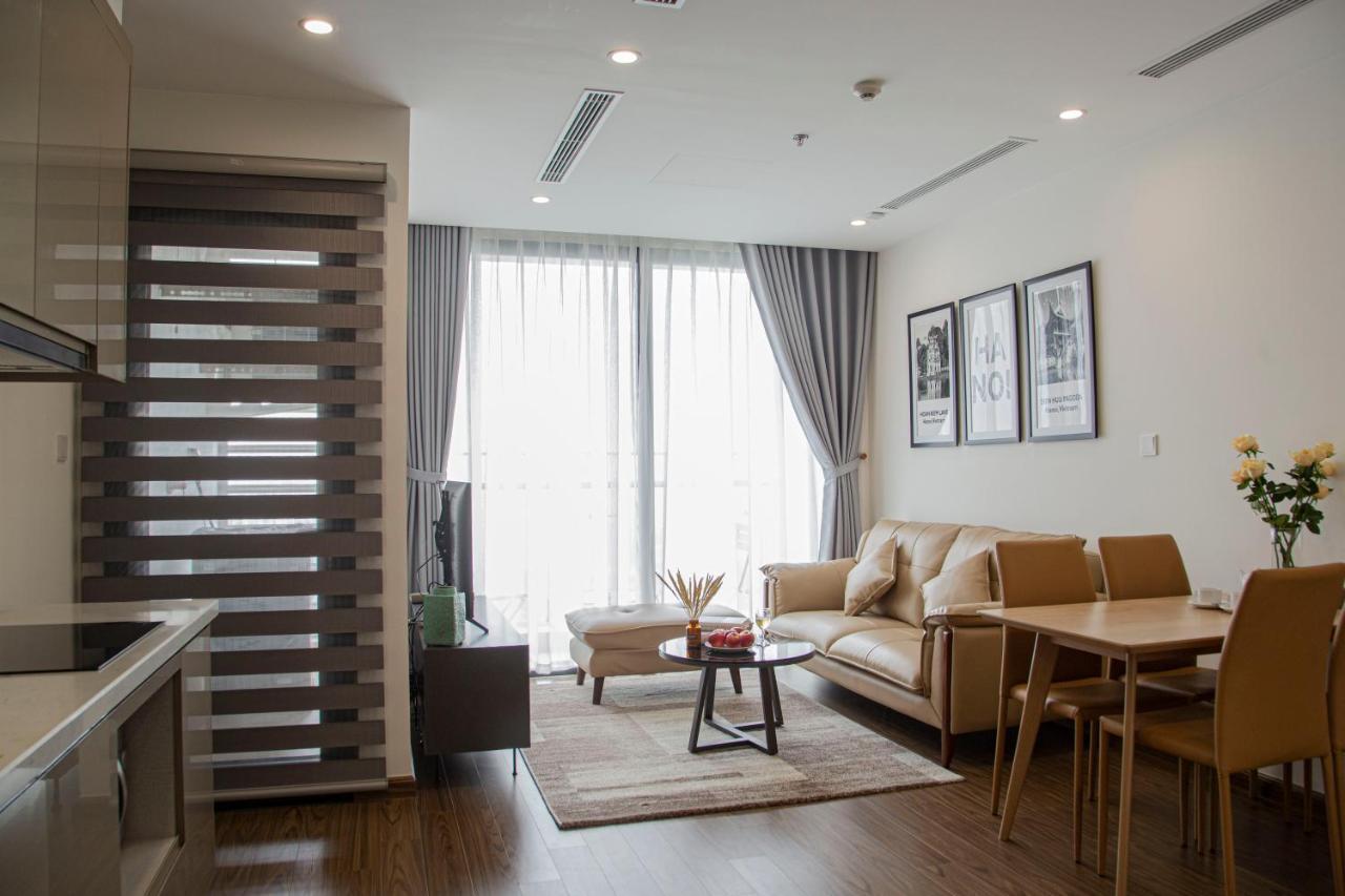 Aspaces Serviced Apartments - Vinhomes West Point ハノイ市 エクステリア 写真