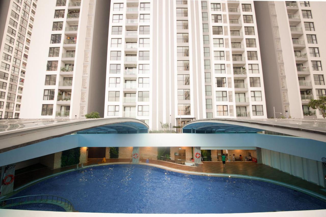 Aspaces Serviced Apartments - Vinhomes West Point ハノイ市 エクステリア 写真